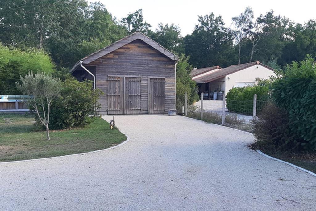 La Cabane Au Fond Du Jardin Arsac Exterior photo